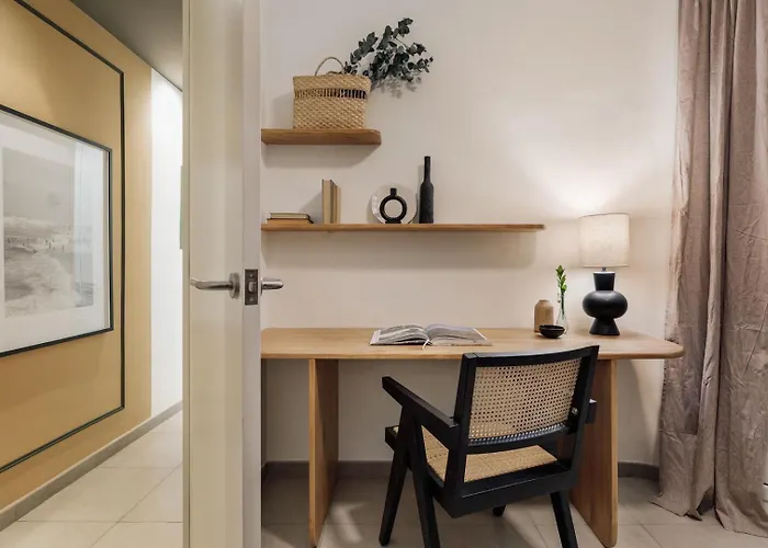 Caliph - 2 Bedrooms And Office In El Putxet I El Farro アパート バルセロナ